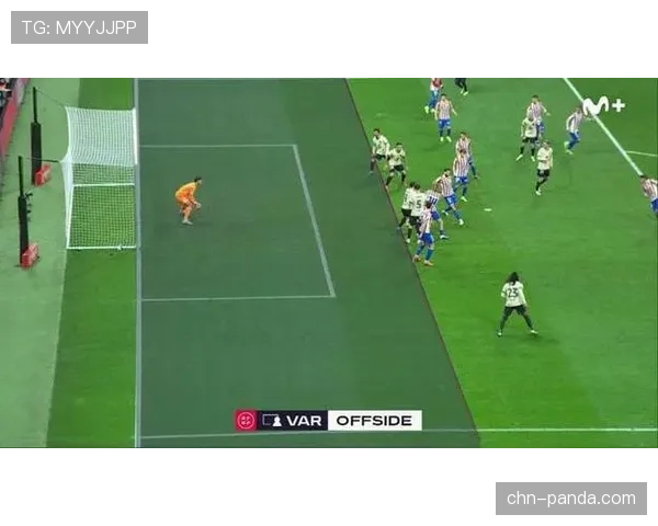 法甲联赛委员会讨论下赛季启用“半自动越位”技术